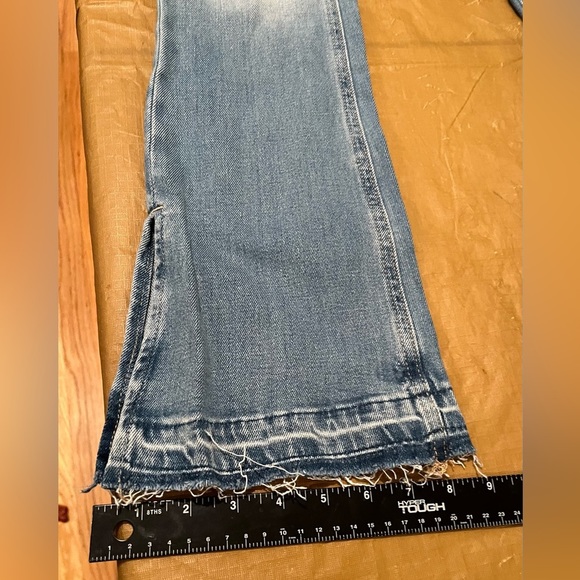 Forever 21 size 26 high rise boot cut with slit at hem front patch pockets - Picture 12 of 12